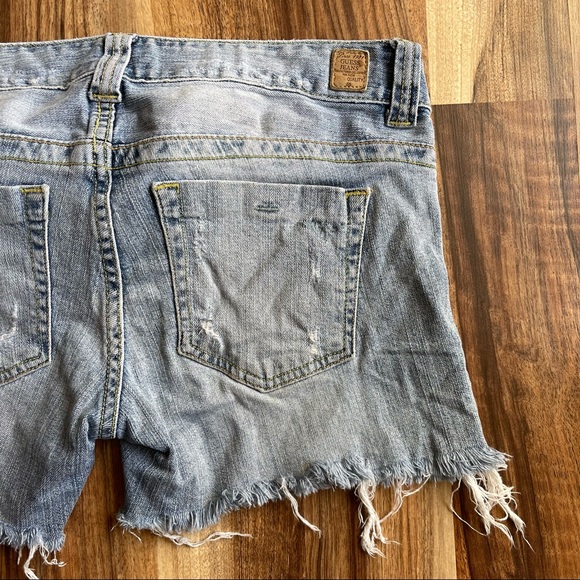 GUESS Low Rise Cutoff Denim Shorts - Picture 3 of 5